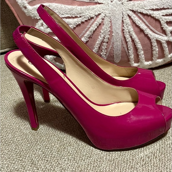Guess hot pink heels - Picture 2 of 6